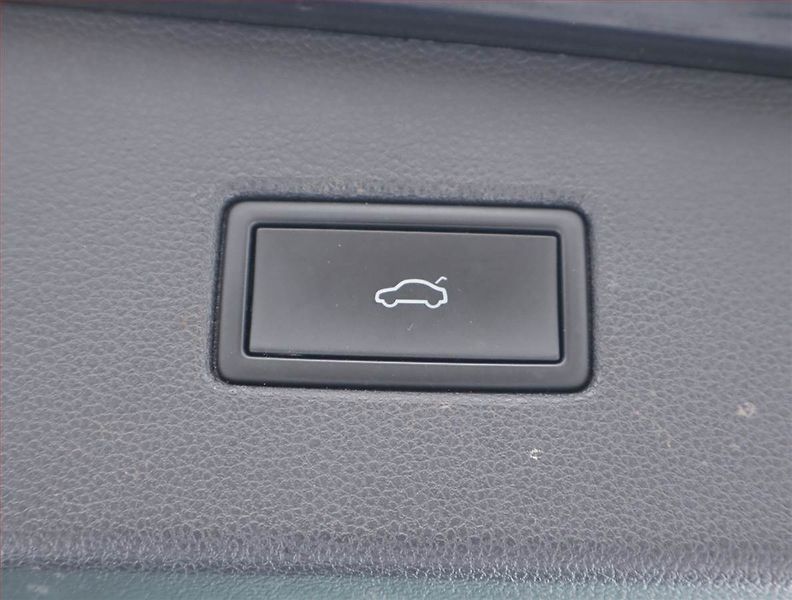 Volkswagen Tiguan (2021) Elegance 2.0 TDI - fotka 24 z 24