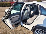Audi A4 2,0 TDI,S-line,navi,výhřev,xen - náhled 14