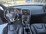 Volvo XC60 (2018) - náhled 23