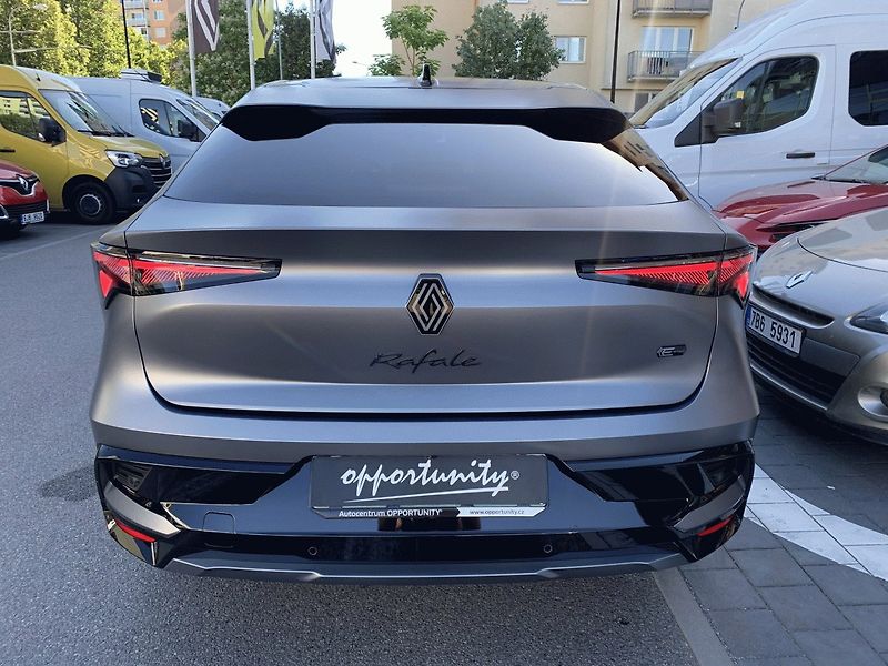 Renault Rafale (2026) atelier Alpine hyper hybrid E- - fotka 8 z 22