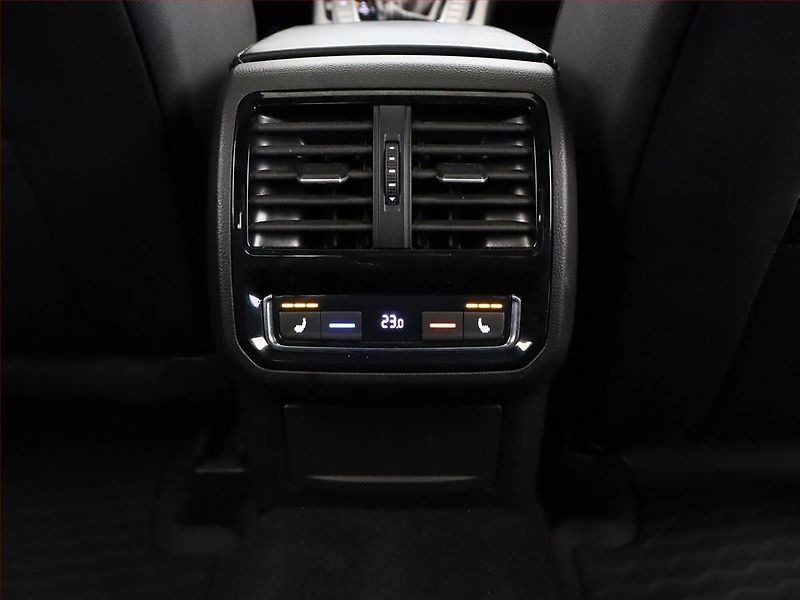 Volkswagen Arteon (2019) R-line 2.0 BiTDI 4Motion - fotka 14 z 21