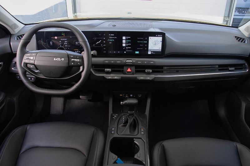 Kia K4 Sportswagon 1,6 T-GDi GPF 7DCT TOP - fotka 10 z 16