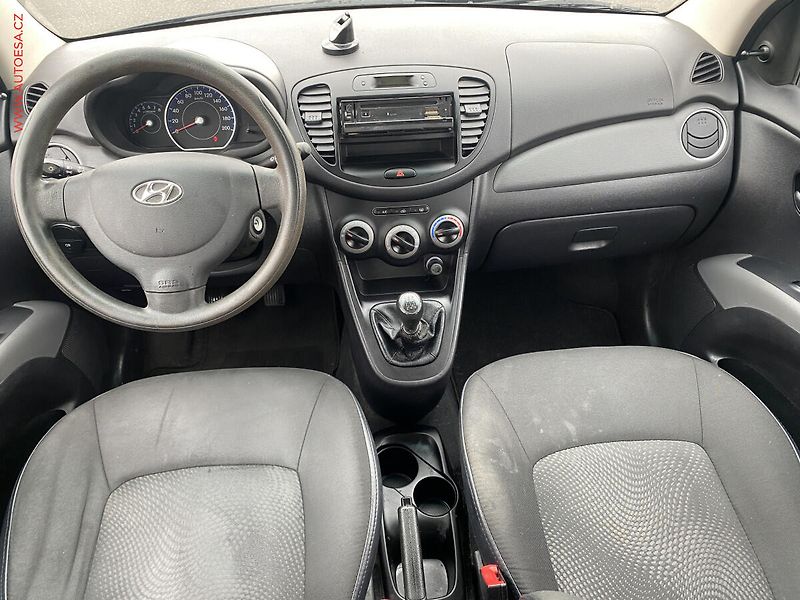 Hyundai i10 (2013) 1.1i, Klima - fotka 8 z 17