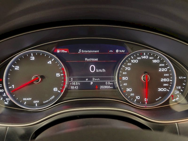 Audi A6 (2016) 3.0 TDI 200 kW Quattro - fotka 7 z 26