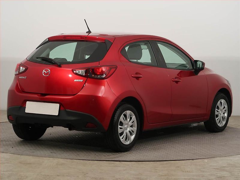 Mazda 2 (2017) 1.5 16V, Serv.kniha - fotka 5 z 15