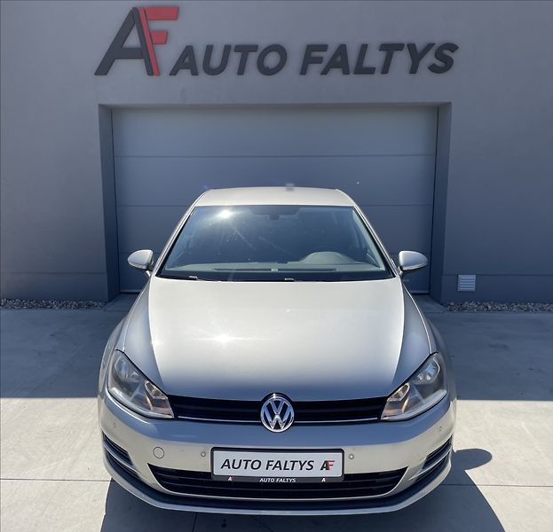 Volkswagen Golf 1,2 TSI 77KW DSG,ČR.1.MAJ. - fotka 8 z 33