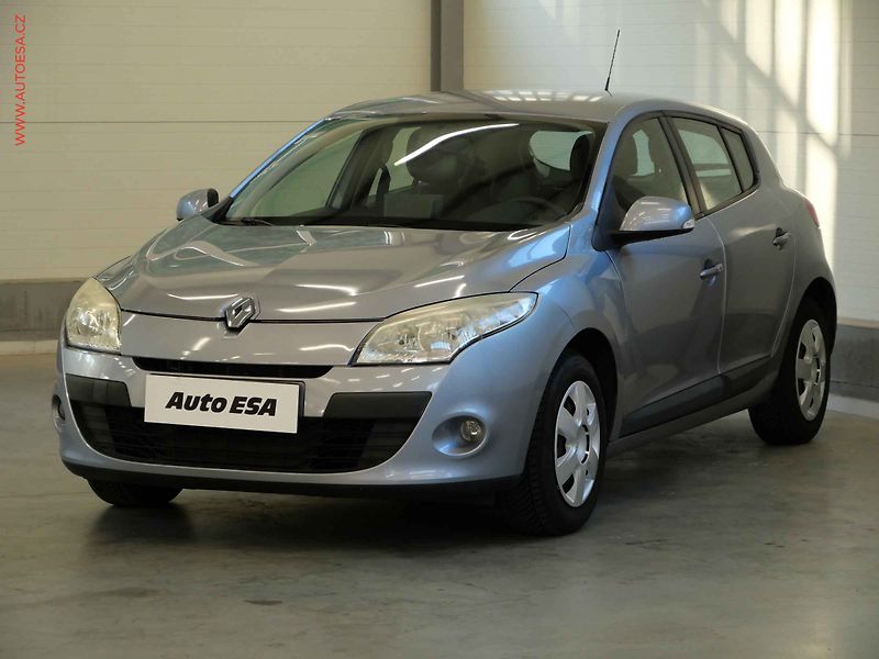 Renault Mégane (2009) 1.6i, AC, STK6/28 - fotka 3 z 17