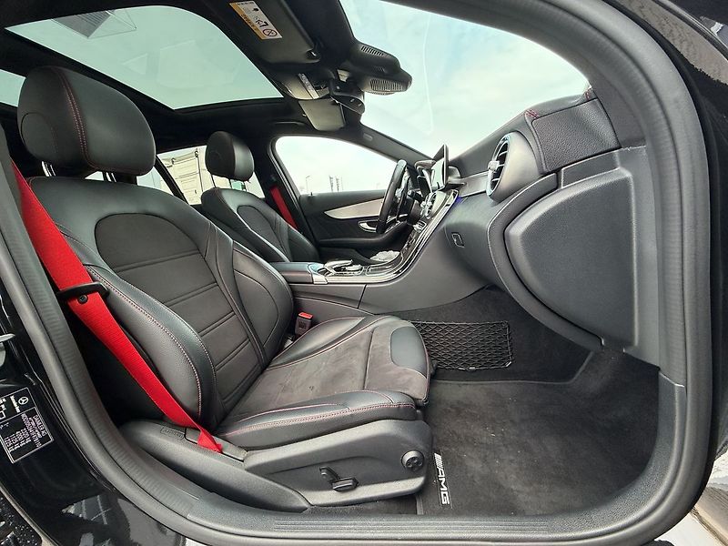 Mercedes-Benz Třídy C C 43 AMG - fotka 10 z 32