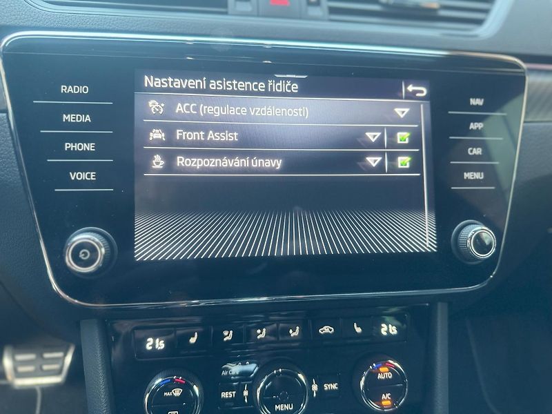 Škoda Superb (2024) Sportline 2,0 TDI 110 KW AUT - fotka 28 z 28