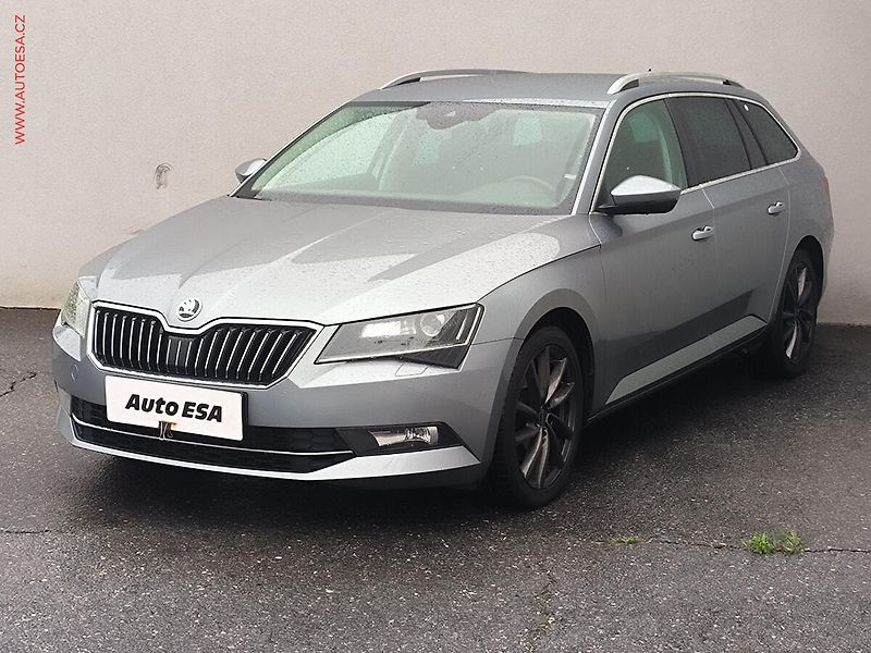 Škoda Superb (2017) 2.0 TDi 4x4, Style, DSG - fotka 3 z 25