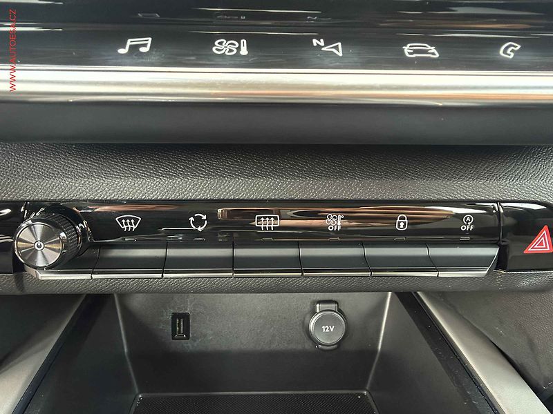 Citroën C5 Aircross (2019) 1.5 HDi, 1.maj, AT, kamera - fotka 15 z 20