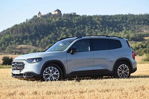 Prémiová automobilka přiváží novou generaci svého nejmenšího klasické SUV.