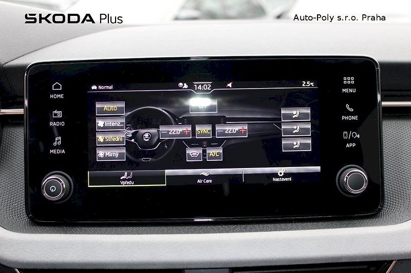 Škoda Scala (2024) Top Selection 1,0 TSI 85kW - fotka 18 z 25