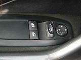 Peugeot 2008 (2016) 1.6 HDi, ČR, GT Line - náhled 11