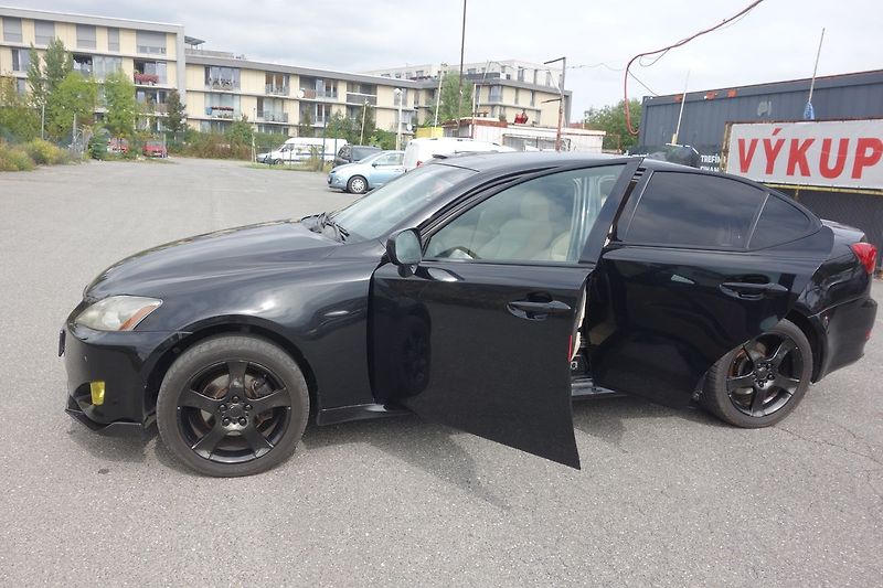 Lexus Ostatní 220 2,2D ČR SERVISOVÁNO !! ! - fotka 14 z 29