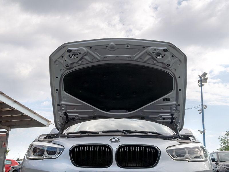 BMW Řada 1 (2016) 116D – LED světla - fotka 40 z 43
