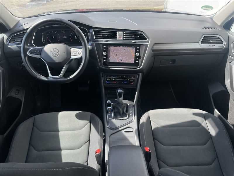 Volkswagen Tiguan Allspace 1,5 TSI DSG Elegance NAVI+ACC - fotka 6 z 22