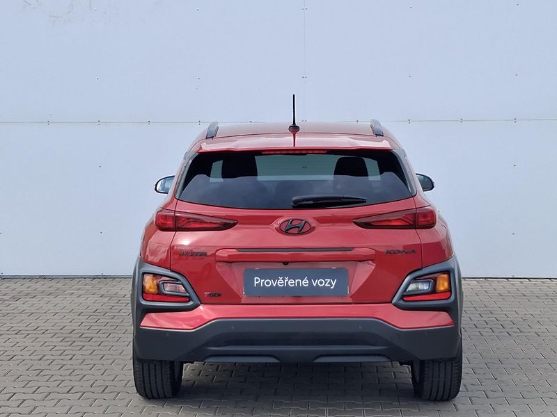 Hyundai Kona 1.0 T-GDI 88kW - fotka 9 z 25