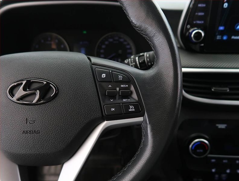 Hyundai Tucson (2019) 1.6 T-GDI, Serv.kniha, Navi - fotka 19 z 21