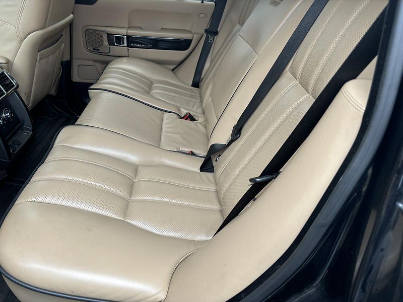 Land Rover Range Rover (2012) 4.4TD V8,  230kW, ČR - fotka 10 z 13