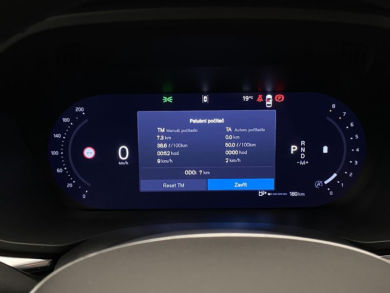 Volvo XC60 (2026) B5 AWD AUT DARK PLUS - fotka 34 z 69