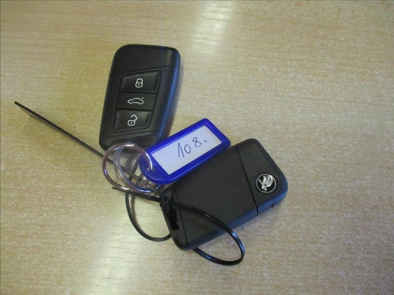 Škoda Fabia 1,0 TSI, Style,81kW,servis,CZ, - fotka 28 z 31