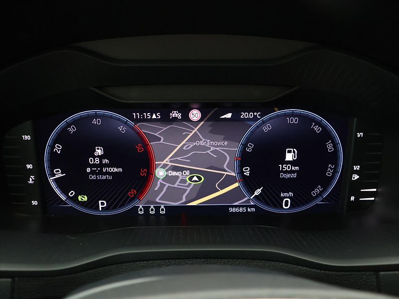 Škoda Karoq 2,0 TDI DSG 4x4 Sportline DPH - fotka 16 z 32