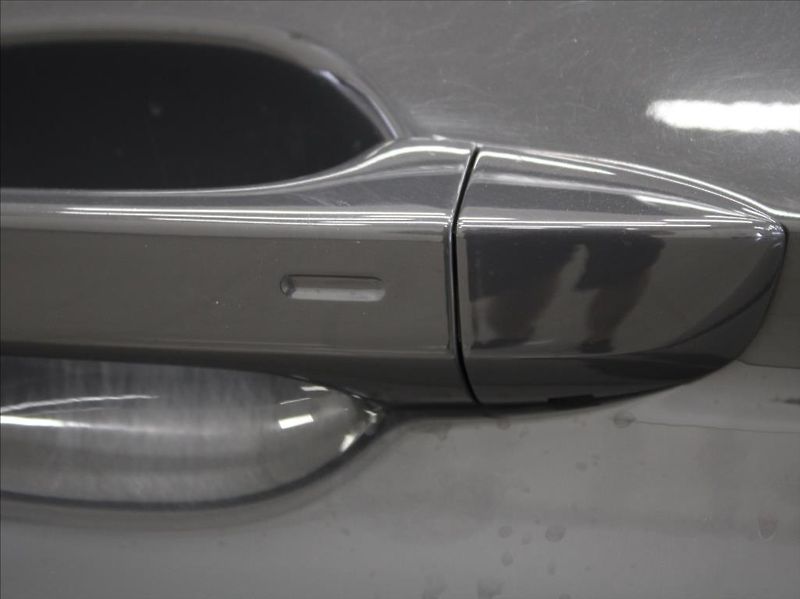 Seat Tarraco 2,0 TSi 140kW 4x4 FR Záruka ČR - fotka 27 z 28