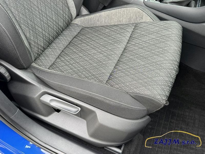 Škoda Karoq Style 2.0TDI 110kw 4x4 DSG - fotka 42 z 56