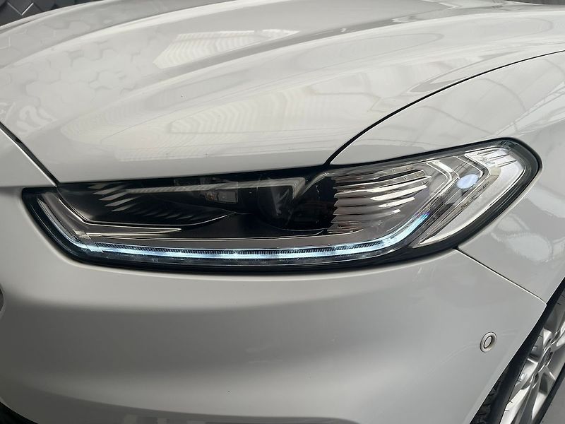 Ford Mondeo 2,0 Titanium LED Dynamic - fotka 44 z 52