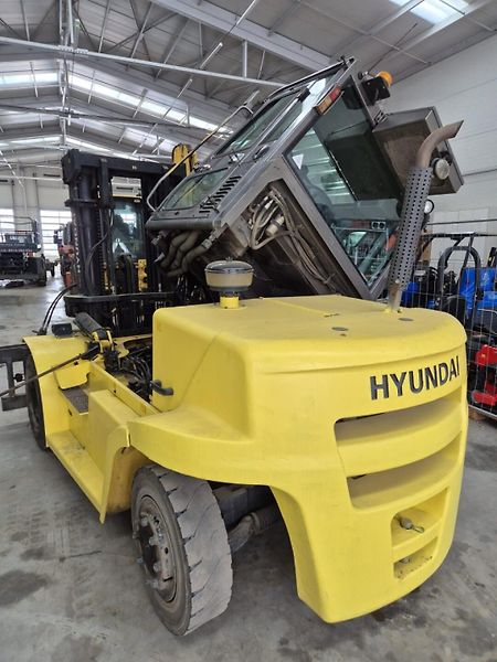 Ostatní Hyundai 70 D-7 A - fotka 29 z 30