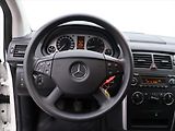 Mercedes-Benz Třídy B 1,5 160 70kW CZ Klima 82.300km - náhled 15