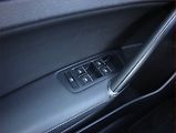 Volkswagen Golf (2014) 1.4 TSI, Serv.kniha, Xenony - náhled 18