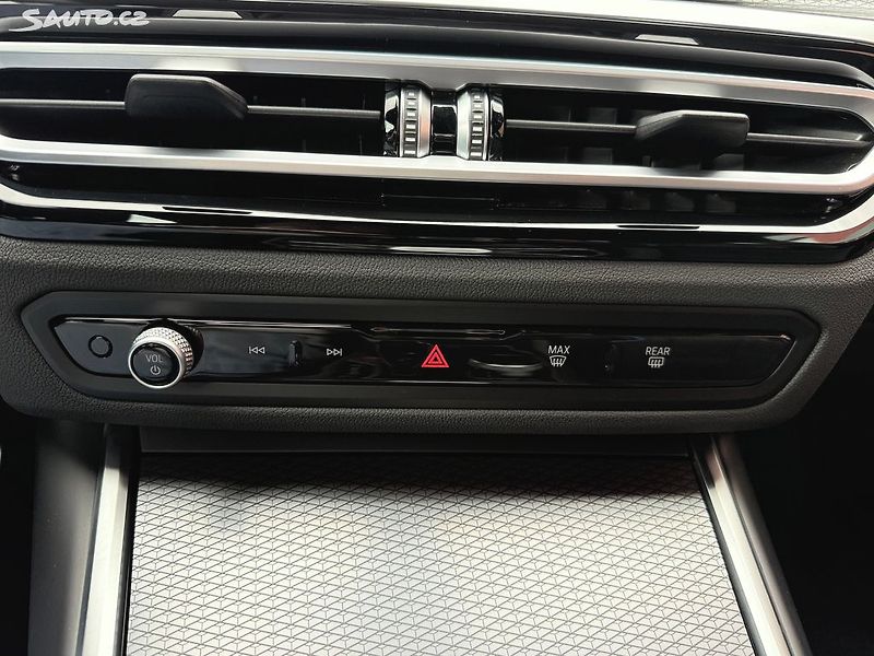 BMW M2 Záruka CZ 1.majitel - fotka 49 z 50