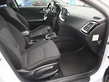 Kia Ceed (2022) Gold 1.6 CRDi MHEV, Serv.kniha - náhled 9