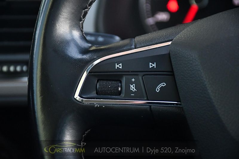 Seat Leon 1.8TSi Xcellence LED - fotka 30 z 57