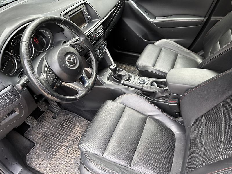 Mazda CX-5 (2014) 2.2D 129kW 4x4  TAKUMI - fotka 11 z 25