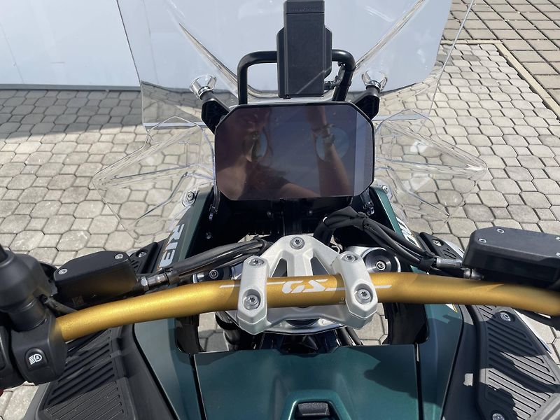 BMW (2026) R 1300 GS ADVENTURE - fotka 11 z 13