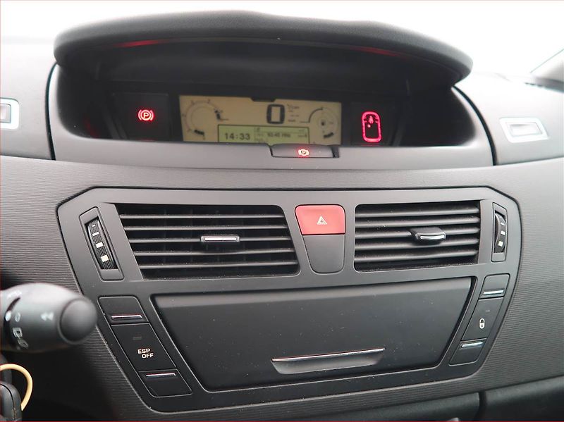 Citroën C4 Picasso (2013) 1.6 HDi, Serv.kniha, nová STK - fotka 12 z 19
