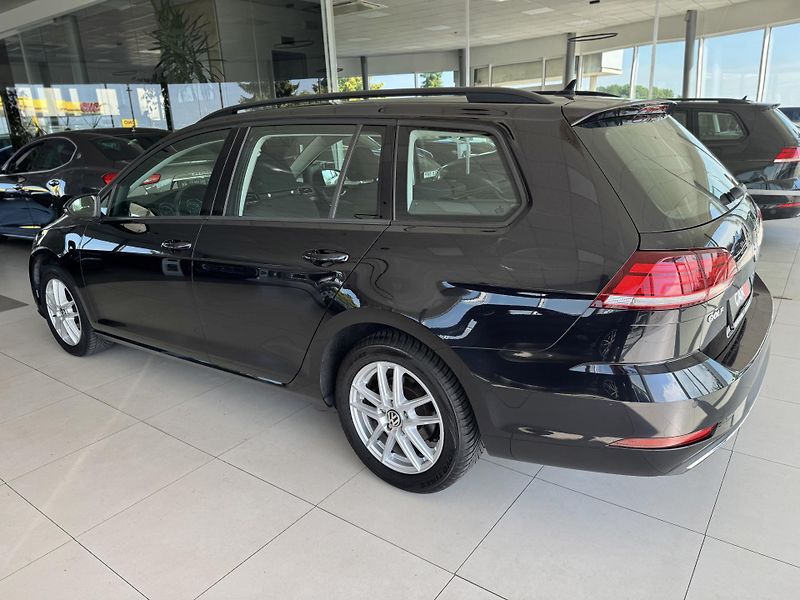 Volkswagen Golf 1,0TSI DSG*81kW*LED*Masáž - fotka 7 z 32