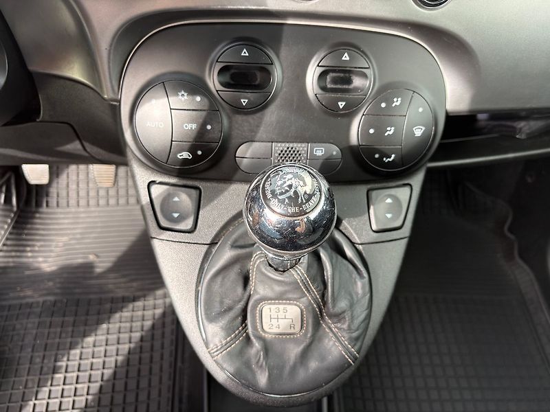 Fiat 500 1.2, edice Diesel - fotka 14 z 19