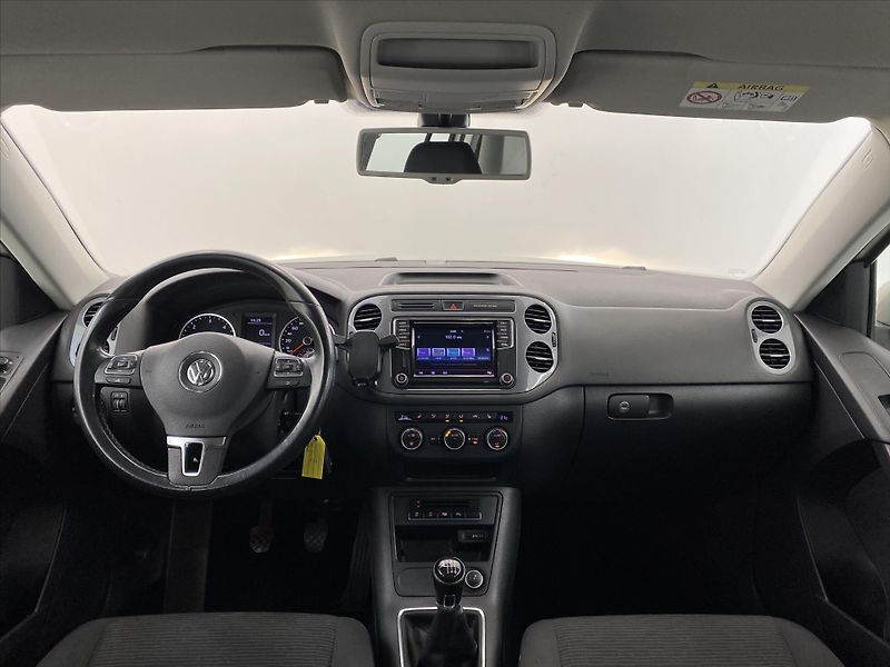 Volkswagen Tiguan 2,0 TDI 81 kW Trend & Fun - fotka 9 z 27