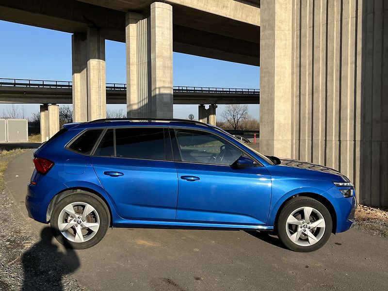Škoda Kamiq (2022) 1.5TSI 110KW ACTIVE LED TAŽNÉ - fotka 5 z 47