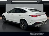 Mercedes-Benz GLC 300 de 4MATIC kupé - náhled 7