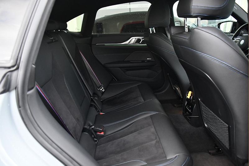 BMW i4 M50 LASER H/K 1M K360° ZÁRUKA - fotka 28 z 47