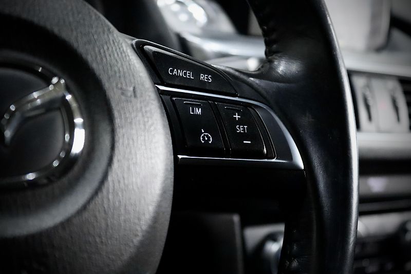 Mazda 6 Wagon 2.0 Skyactiv 121 kW - fotka 25 z 34