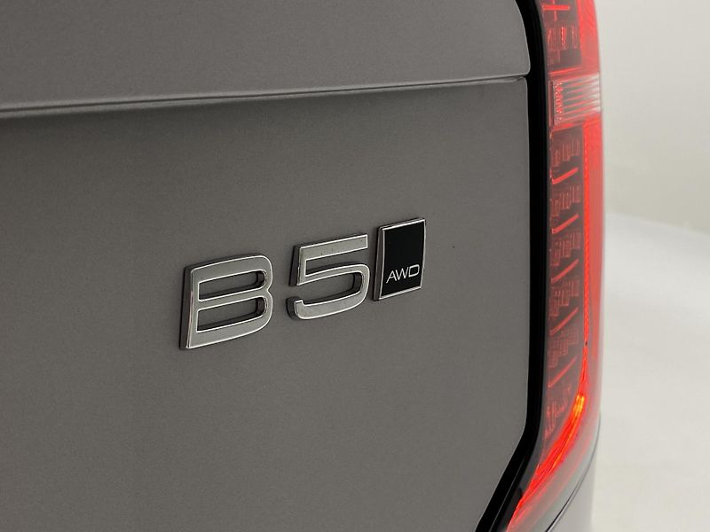 Volvo XC90 (2025) B5 AWD AUT BRIGHT PLUS 7míst - fotka 20 z 76