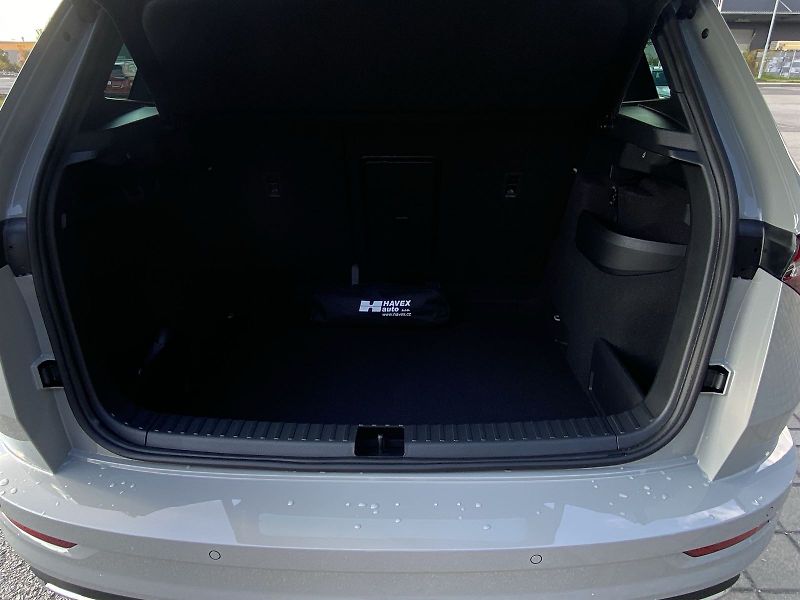 Škoda Karoq (2025) 1,5 TSI 110 kW DSG Sportline - fotka 22 z 26