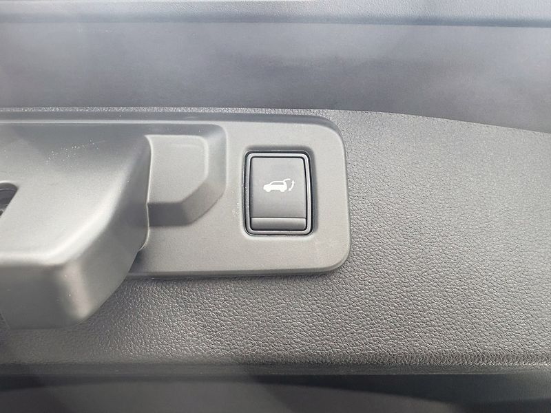 Renault Symbioz (2026) Techno E-Tech 160 fullhybrid - fotka 14 z 39