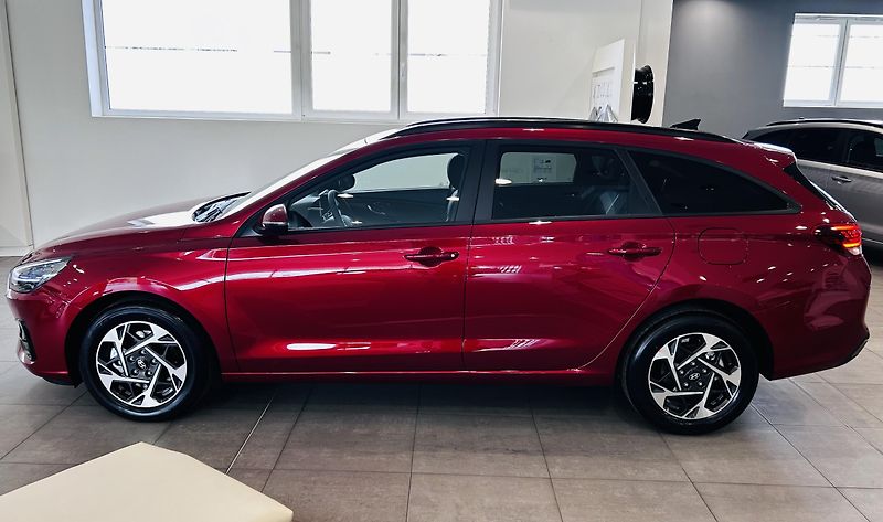 Hyundai i30 (2026) 1.0 T-GDI GO Czech! - fotka 4 z 16